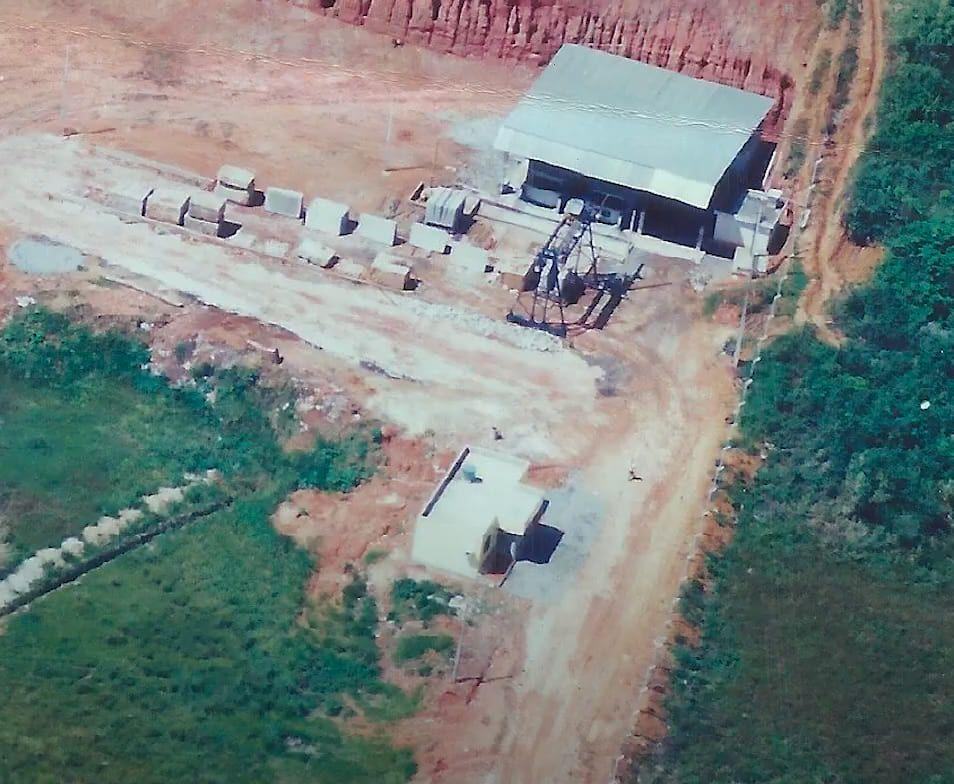 Vista aérea da planta industrial da Sabagram nos primeiros anos de operação.